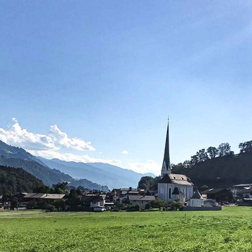 Österreich Aschau Zillertal Kirche